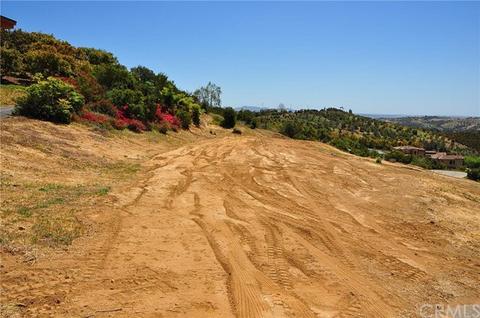 1505 Via Chaparral, Fallbrook, CA 92028 photo 1
