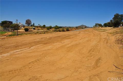 1505 Via Chaparral, Fallbrook, CA 92028 photo 3