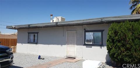 13222 Mohawk Rd, Apple Valley, CA 92308 photo 1