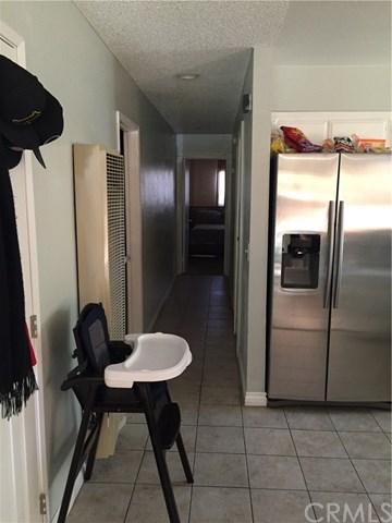 228 E Wilson St, Rialto, CA 92376 photo 9