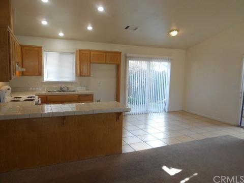 960 W 22nd St, Merced, CA 95340 photo 3