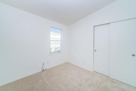 160 Horizon Ln, Oceanside, CA 92056 photo 12