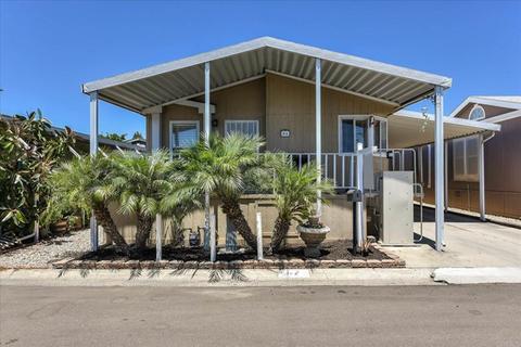 1010 E Bobier #84, Vista, CA 92084 photo 2