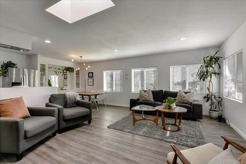 151 Fallsview, Oceanside, CA 92056 photo 2