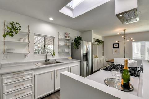 151 Fallsview, Oceanside, CA 92056 photo 5