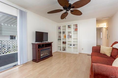 1010 E Bobier #75, Vista, CA 92084 photo 8