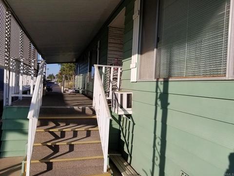 1010 E Bobier #23, Vista, CA 92084 photo 3