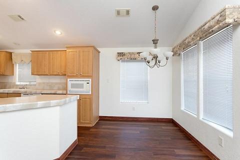 1120 E Msn #13, Fallbrook, CA 92028 photo 4