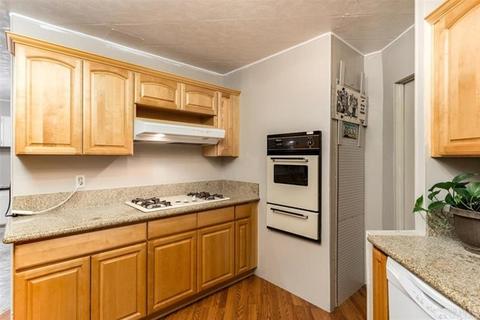 718 Sycamore #58, Vista, CA 92083 photo 5