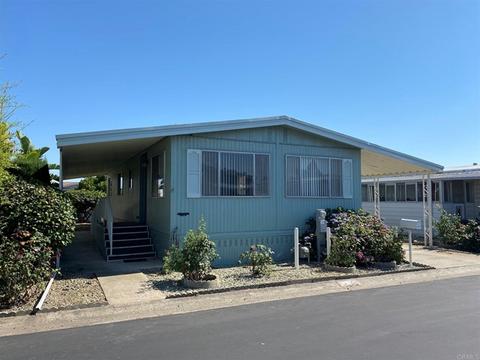 1010 E Bobier Dr #92, Vista, CA 92084 photo 2