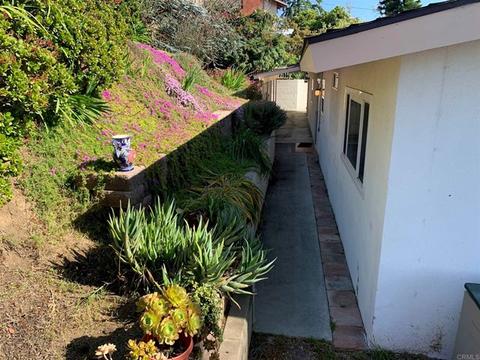 1115 Phillips St, Vista, CA 92083 photo 1