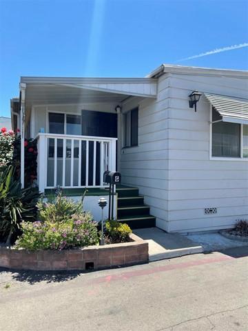 200 Olive #G, Vista, CA 92083 photo 2