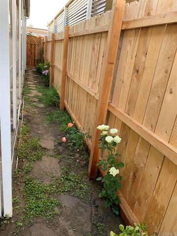 200 Olive #G, Vista, CA 92083 photo 30