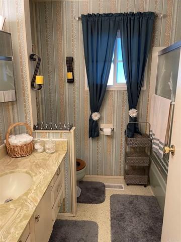 200 Olive #G, Vista, CA 92083 photo 22