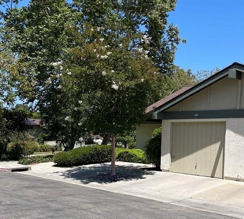 380 Roundtree, Escondido, CA 92026 photo 1
