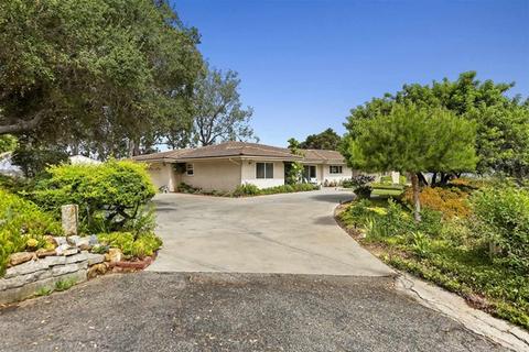 833 Stone Post Rd, Fallbrook, CA 92028 photo 1