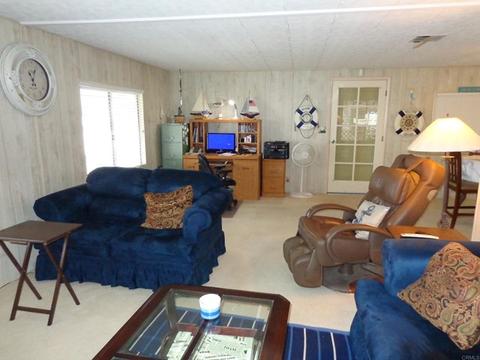 130 Brookside Ln, Oceanside, CA 92056 photo 10