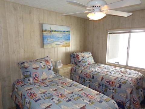 130 Brookside Ln, Oceanside, CA 92056 photo 22