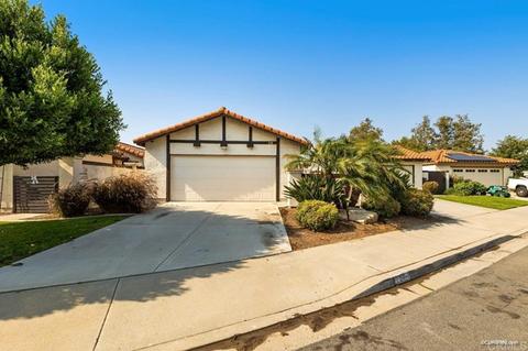 258 Oleander Dr, Oceanside, CA 92057 photo 1