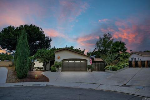 1252 Tower Ln, Escondido, CA 92026 photo 1