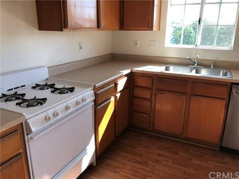 8026 Comolette St, Downey, CA 90242 photo 15