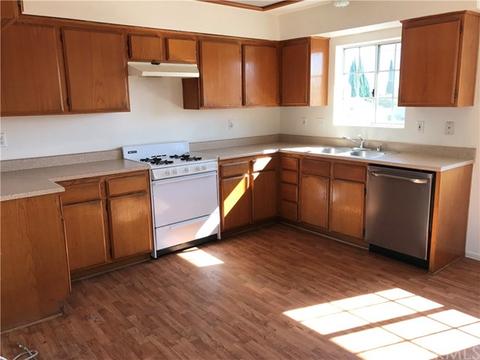8026 Comolette St, Downey, CA 90242 photo 13