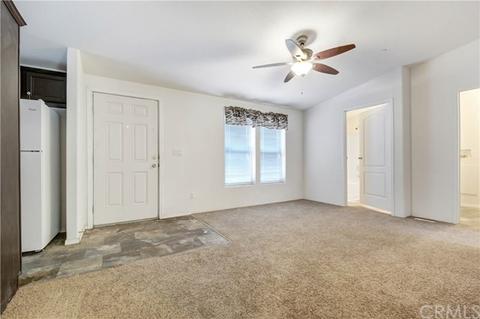 1247 E St, Corona, CA 92882 photo 8
