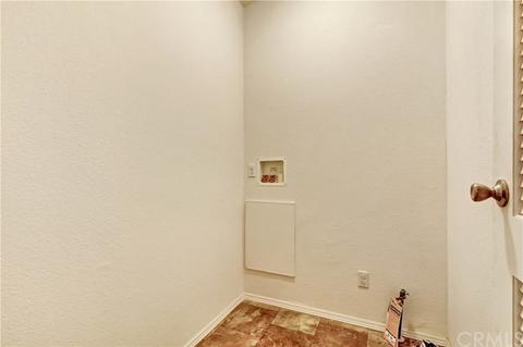 1247 E St, Corona, CA 92882 photo 19