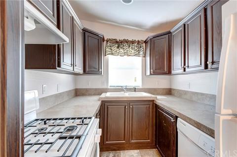 1247 E St, Corona, CA 92882 photo 7