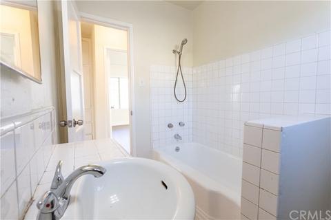 110 E Scott St, Long Beach, CA 90805 photo 12