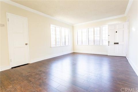110 E Scott St, Long Beach, CA 90805 photo 9