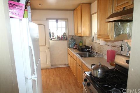 2422 E Hatchway St, Compton, CA 90222 photo 8