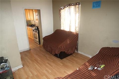 2422 E Hatchway St, Compton, CA 90222 photo 4