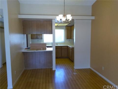 21250 Laguna Rd, Apple Valley, CA 92308 photo 8