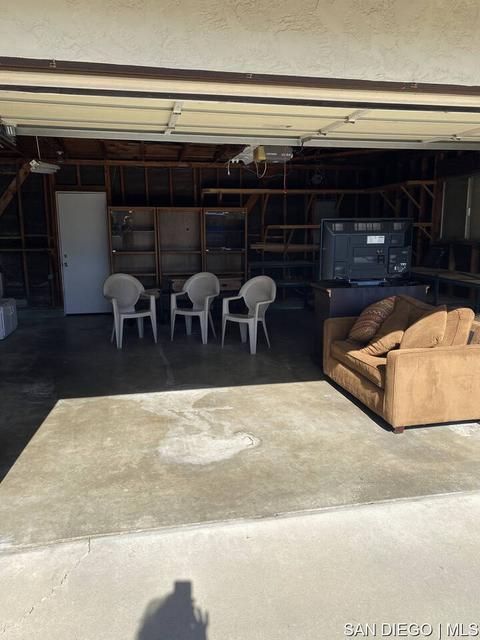 3940 Sherbourne Dr, Oceanside, CA 92056 photo 3