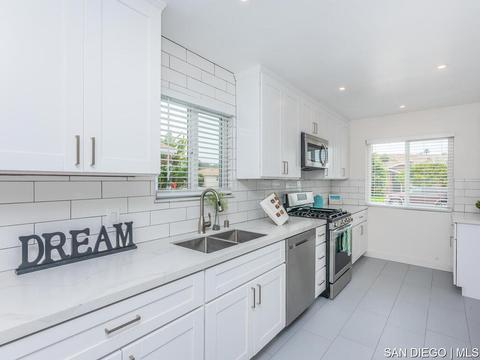 736 Snapdragon St, Encinitas, CA 92024 photo 4
