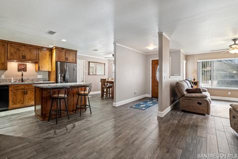 9922 Saddleback Dr, Lakeside, CA 92040 photo 7