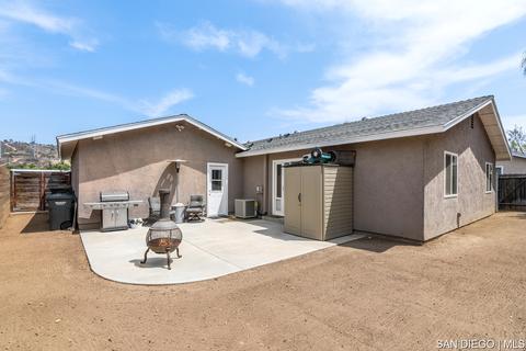 9922 Saddleback Dr, Lakeside, CA 92040 photo 15