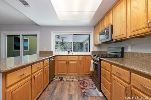 12502 Via Diego, Lakeside, CA 92040 photo 4