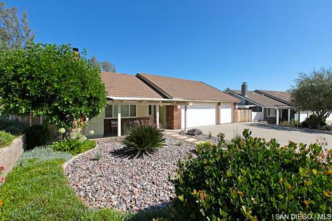 12502 Via Diego, Lakeside, CA 92040 photo 2
