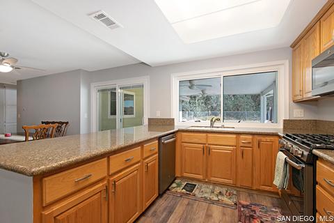 12502 Via Diego, Lakeside, CA 92040 photo 5