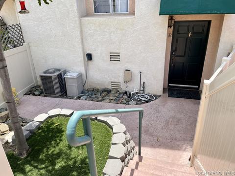 2908 Luciernaga St # E, Carlsbad, CA 92009 photo 5