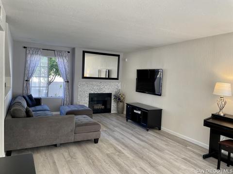2908 Luciernaga St # E, Carlsbad, CA 92009 photo 7