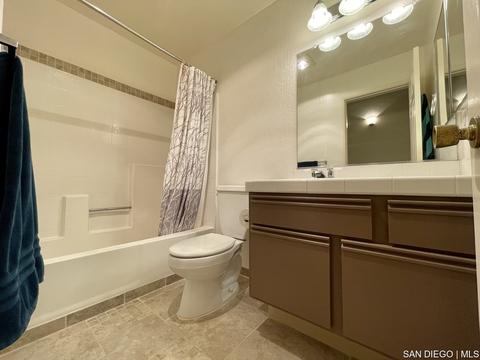 2908 Luciernaga St # E, Carlsbad, CA 92009 photo 34