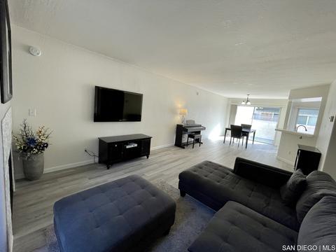 2908 Luciernaga St # E, Carlsbad, CA 92009 photo 11
