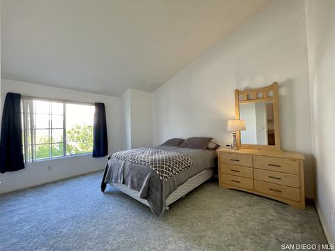 2908 Luciernaga St # E, Carlsbad, CA 92009 photo 31