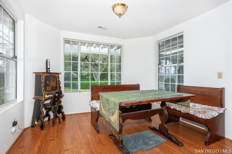 619 Elm Tree Ln, Fallbrook, CA 92028 photo 4