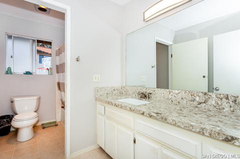 2386 Primrose Ave, Vista, CA 92083 photo 11