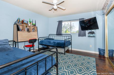 2386 Primrose Ave, Vista, CA 92083 photo 12