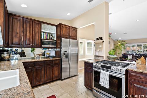45482 Tournament Ln, Temecula, CA 92592 photo 15